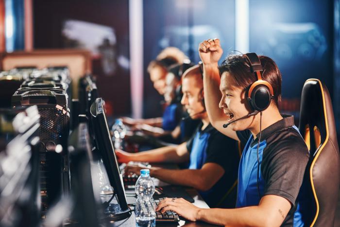 A Comprehensive Guide to Participating in Online Gaming Competitions